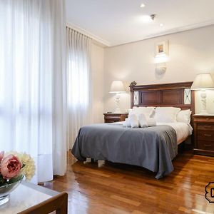 Charming Argüelles